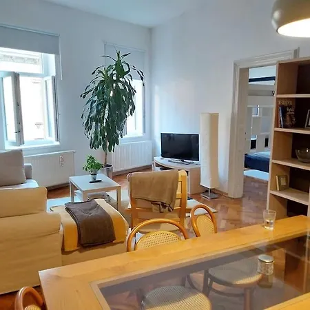 Zagreb Central 2Br + Parking Exterior photo